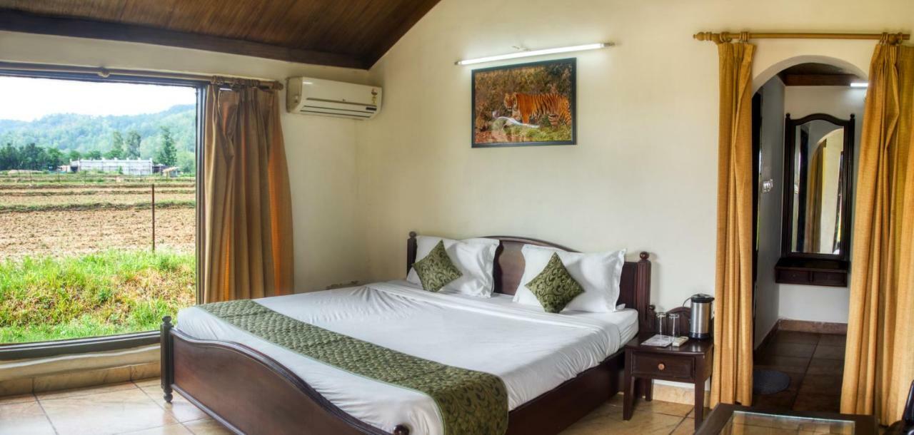 Tusk And Roar Corbett Resort Dhela Екстериор снимка